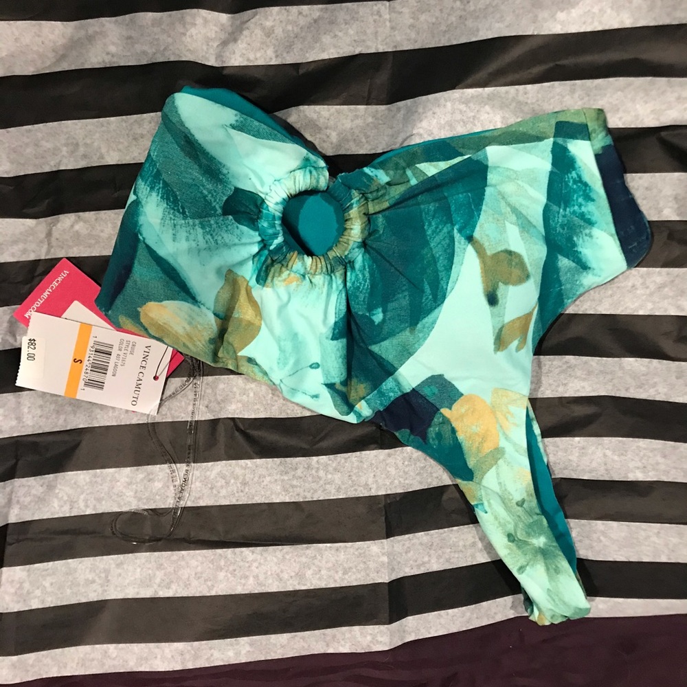 Vince Camuto bikini top